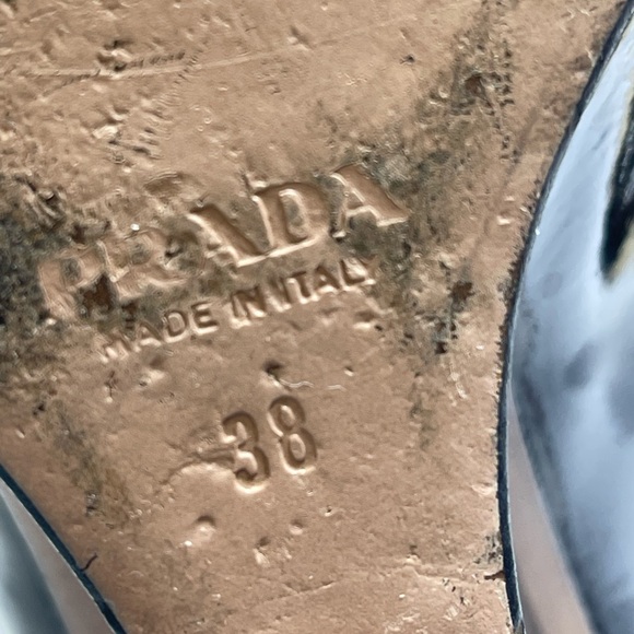 Prada Wedge Peep Toe Patent Leather Shoes size 8. - Picture 6 of 7